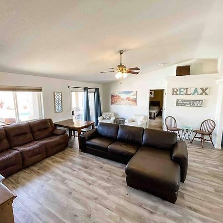 Private View On The Lake Side Of 95! Sleeps 16 Lake Havasu City Eksteriør billede